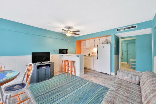 Daytona Inn Unit 227