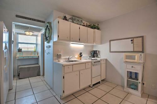 Apartamento Condo With Pool On Daytona Beach, Walk To Dining