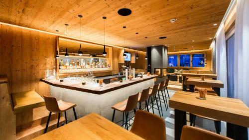 Adler Dam�ls Gasthof Hotel