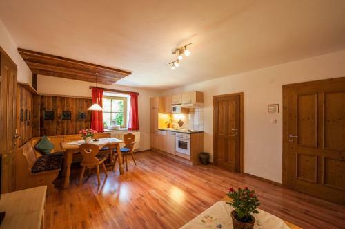 Zugspitzhotel Diana Th�rle
