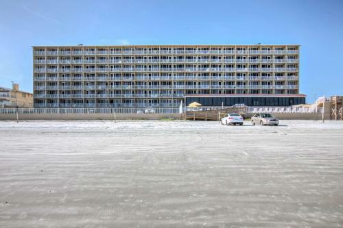 Pirates Cove Condo Unit #414