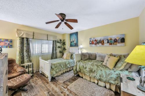 Seychelles - Daytona Beach Condos