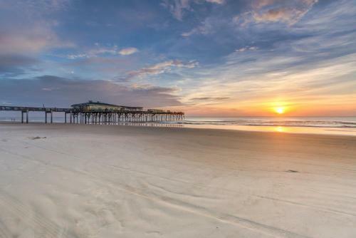 Hotel Beach Quarters Daytona