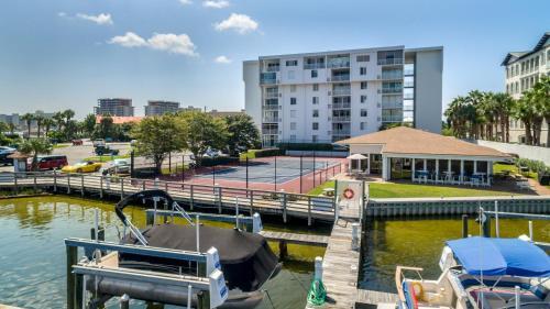 Apartamento Dolphin Point Condo 202a Condo