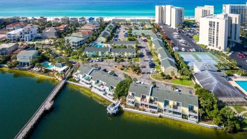 South Bay By The Gulf 043 Townhouse