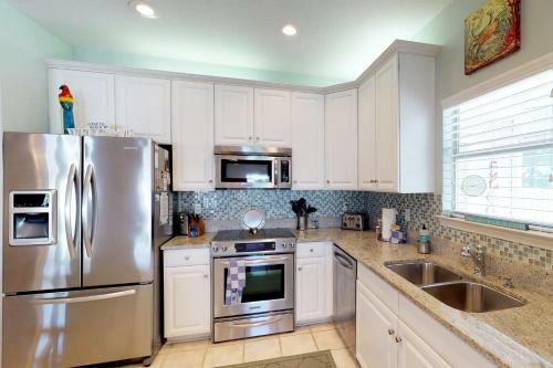 Sea Breeze Cottage