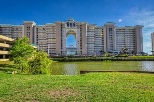 Majestic Sun 913a Miramar Beach (Condo)