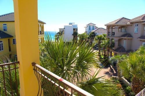 4848 Ocean Blvd Home