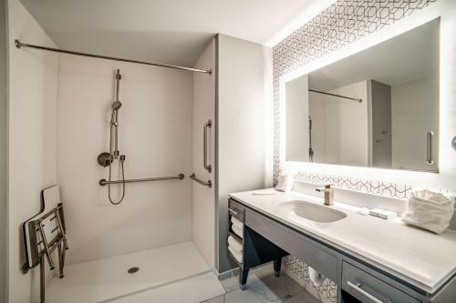 Everglades Adventures Hotel Suites By Ivey House
