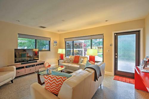 Ft Lauderdale Area Home With Pool - 3 Miles To Beach!