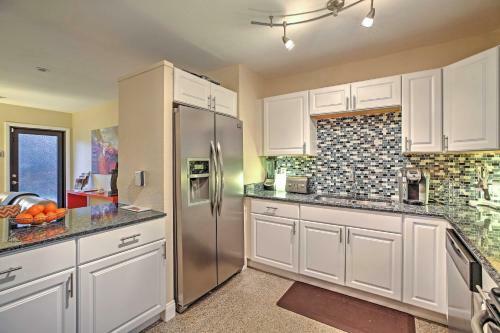 Ft Lauderdale Area Home With Pool - 3 Miles To Beach!