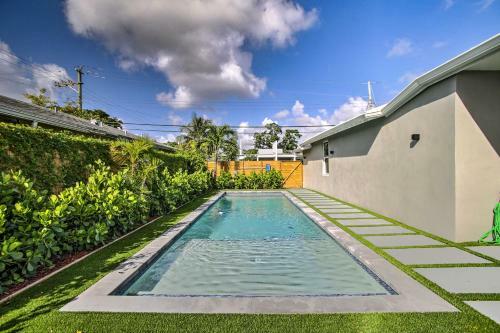Remodeled Fort Lauderdale Home With Shared Pool!