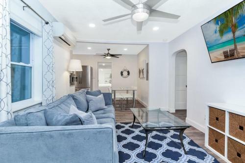 Relaxing Hideaway House- 1.5 Miles To Las Olas & Beach