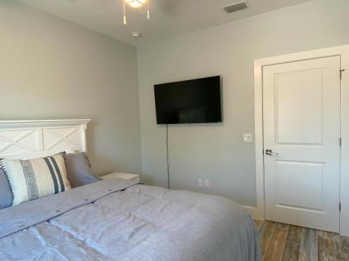 Beautiful New Construction Luxury Home, Close To The Beach!