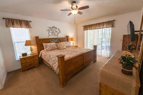 Gated Country Club Private Pool Home! Home