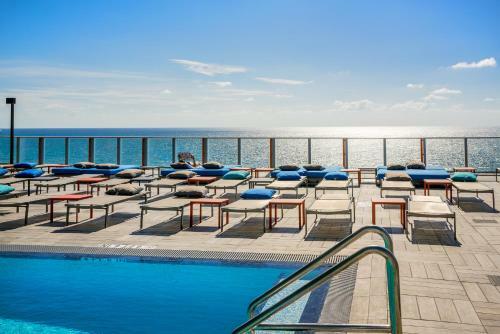Apartamento 18th Floor Beach Front Premium Condo At Hyde Resort !