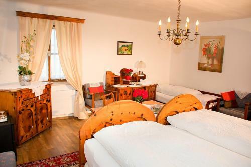 Posada Gasthof Hohlwegwirt