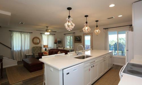 Indian Pass Subdivision Homes - Pet Friendly By Pristine Properties
