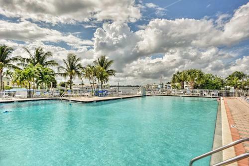 Beautifully Decorated Nettles Island Beach House