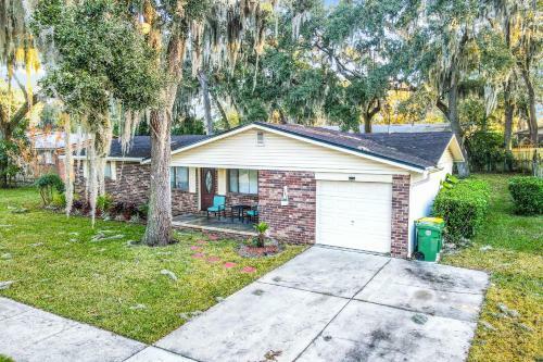 South Jax Beach Cozy Home