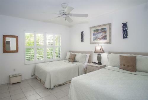 Tropical Breezes 3bed & 2bath With Dockage & Cabana Club Access