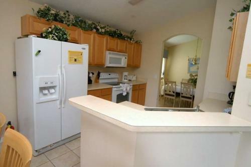 Fantastic 5 Bedroom Retreat At Emerald Island Resort
