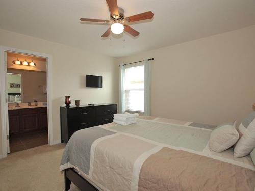 Kissimmee Villa Sleeps 10 Pool Air Con Wifi