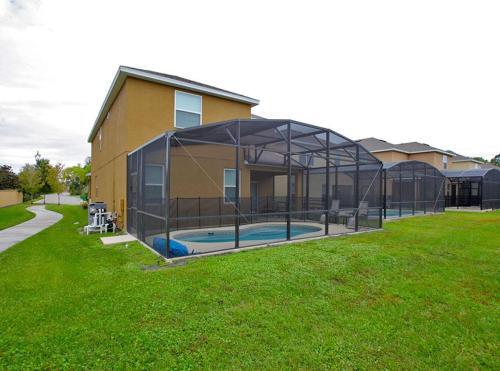 Kissimmee Villa Sleeps 10 Pool Air Con Wifi