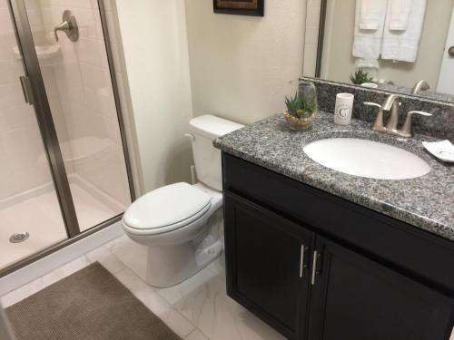 Four Bedrooms Home With Pool 4819