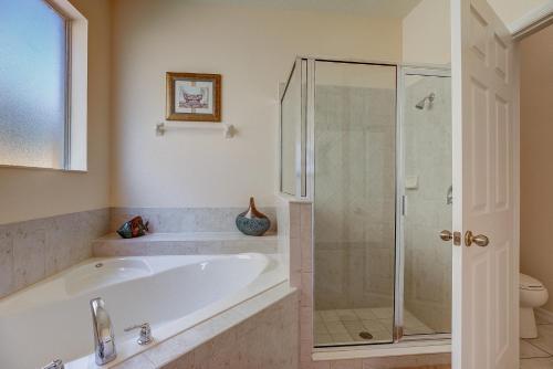 Kissimmee Villa Sleeps 12 Pool Air Con Wifi