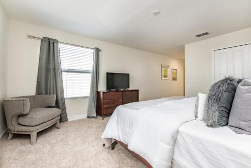 Storey Lake Villa 0474e