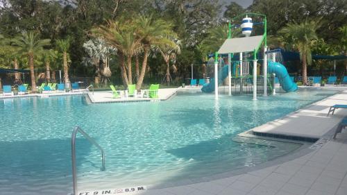 Kissimmee Villa Sleeps 10 Pool Air Con Wifi