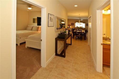 5 Bedroom With Splash Pool In Paradise Palms! Townhouse