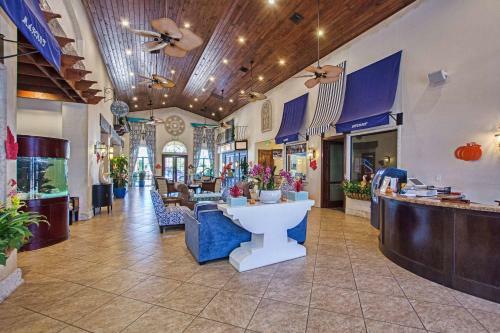 Villa Paradise Palms- 5 Bedroom Pool Home-3102pp