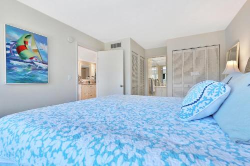 Whitney Beach View 332