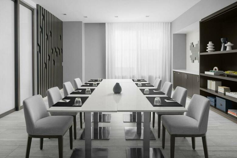 AC Hotel By Marriott Miami Dadeland