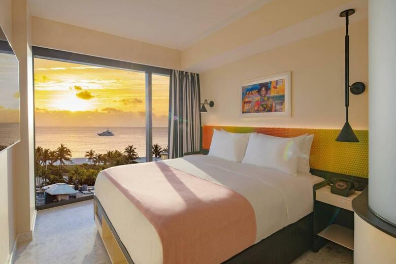 Hotel Moxy Miami South Beach
