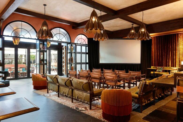 Hotel Moxy Miami South Beach