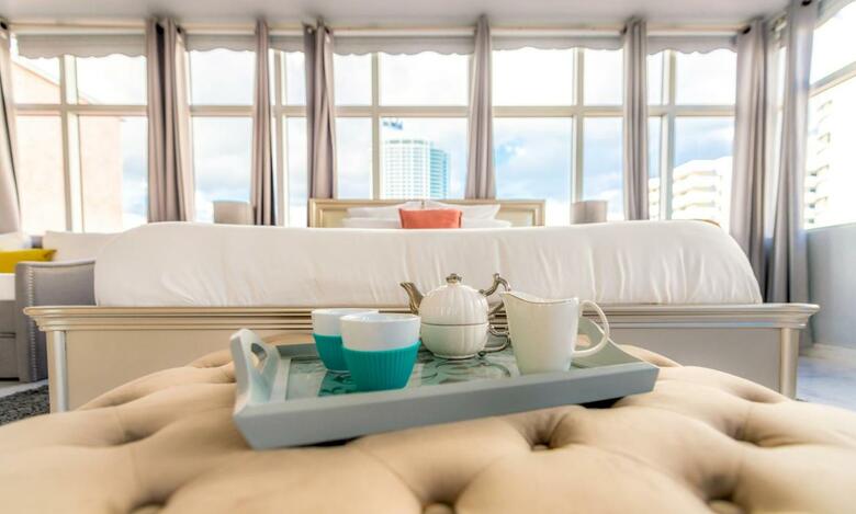 Hotel Secret Garden Miami Beach