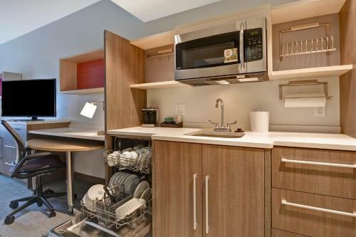 Hotel Home2 Suites By Hilton Naples I-75 Pine Ridge Road