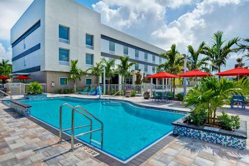 Hotel Home2 Suites By Hilton Naples I-75 Pine Ridge Road
