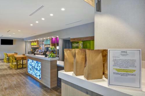 Hotel Home2 Suites By Hilton Naples I-75 Pine Ridge Road