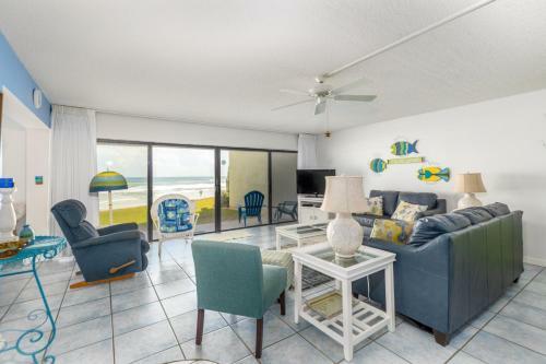 Apartamento 125 Errol By The Sea 2bdrm 2bath Ocean Front Condo