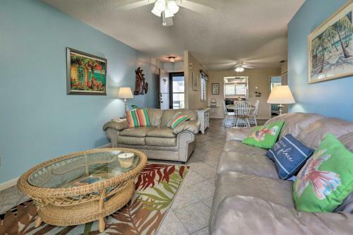 Apartamento Coastal New Smyrna Beach Condo With Pool Access