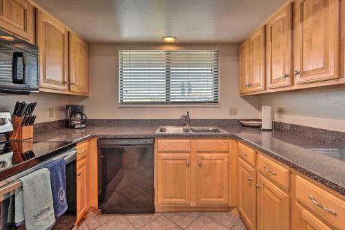Apartamento Coastal New Smyrna Beach Condo With Pool Access