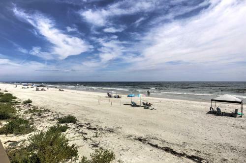 Apartamento New Smyrna Beach Condo With Beach View And Pool Access!