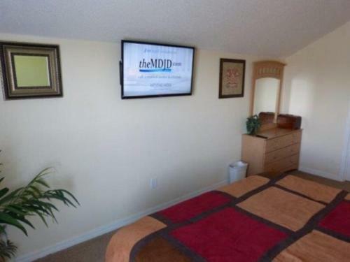 Contemporary 6 Bedroom 4 Bath Villa In Glenbrook Resort