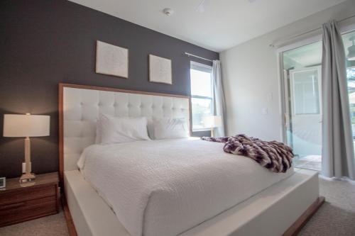 Encore Resort 8 Bedroom Vacation Home With Pool (2104)
