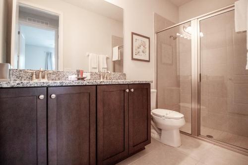 Encore Resort 8 Bedroom Vacation Home With Pool (2104)
