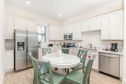 Margaritaville Cottages Orlando By Rentyl